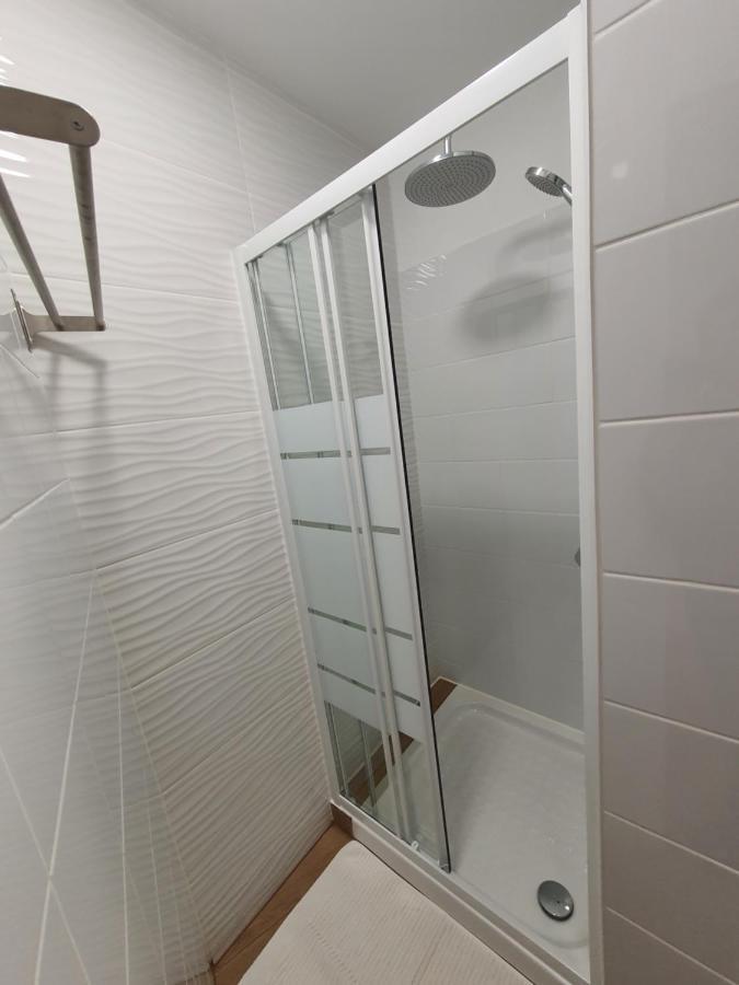 Zabava Sacavem Hotel ภายนอก รูปภาพ